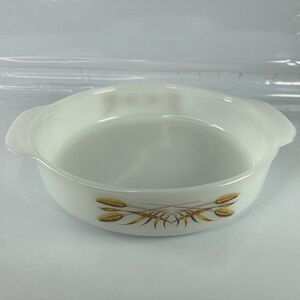 Anchor Hocking Fire King Wheat Round White Casserole Baking Dish Cake Pan Milk